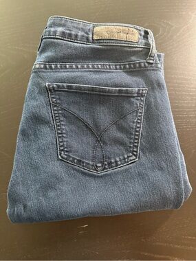 Calvin Klein Women's Ultimate Skinny Denim Jeans Size 6 28